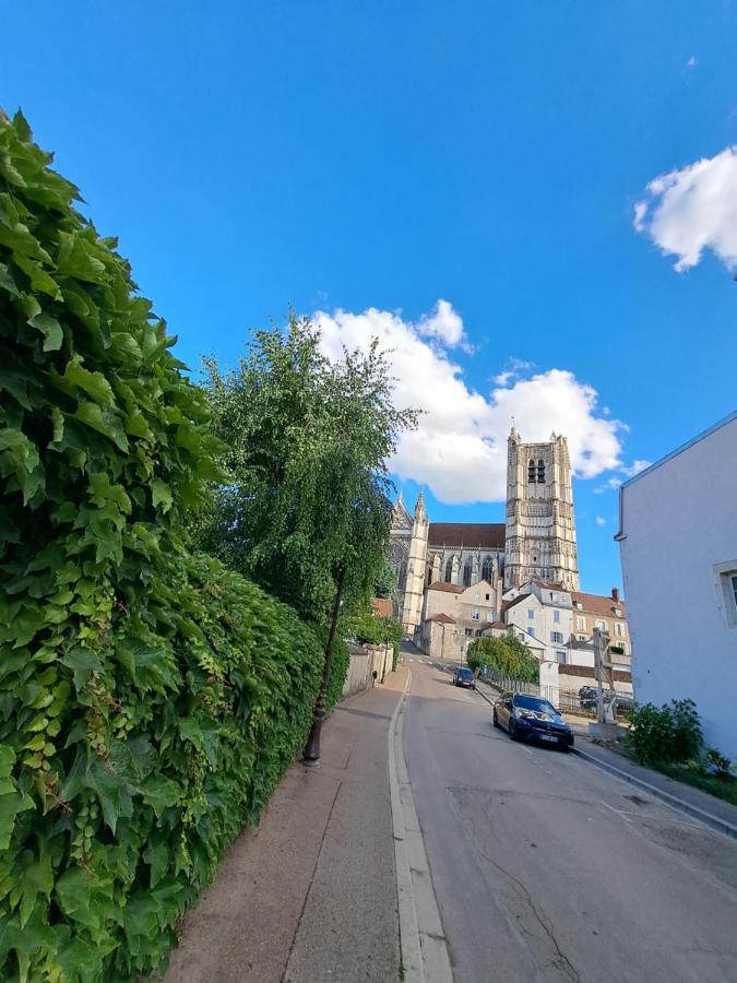 Apartmán Echappee Belle En Plein Coeur D Auxerre Exteriér fotografie